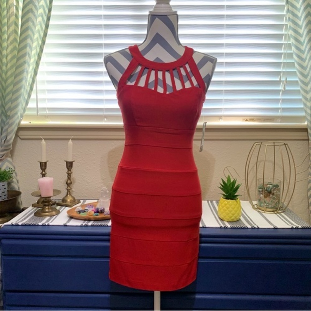Red Dress | Trixxie